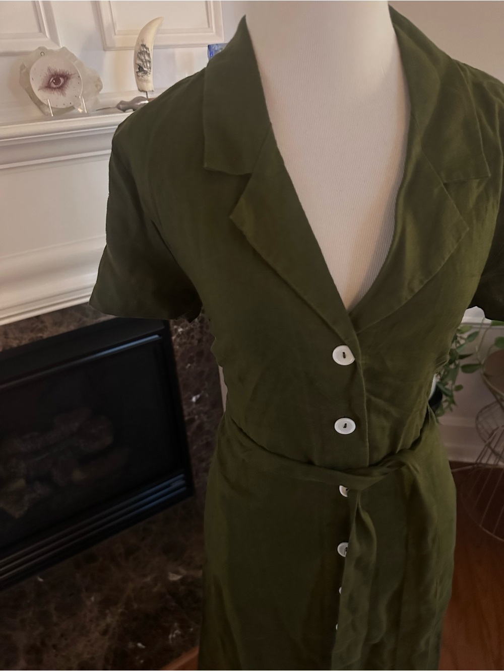 Army Green Linen Collar dress with button front and tie. NWT Quince 8 - Picture 3 of 8
